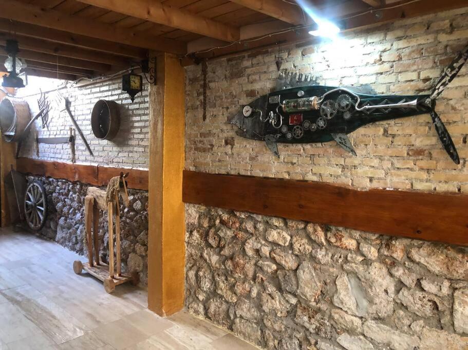 Tarihi Kaleici Muethis Konum Deniz Yakini Uygun Fiyat Huzurlu Ev *