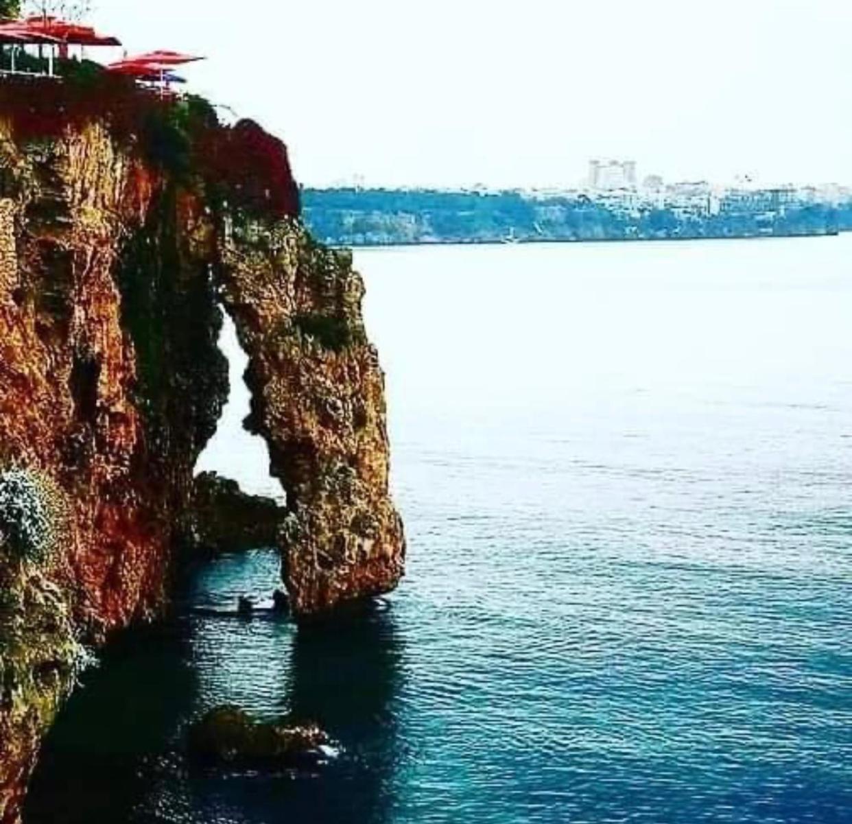Daire Tarihi Kaleici Muethis Konum Deniz Yakini Uygun Fiyat Huzurlu Ev Antalya
